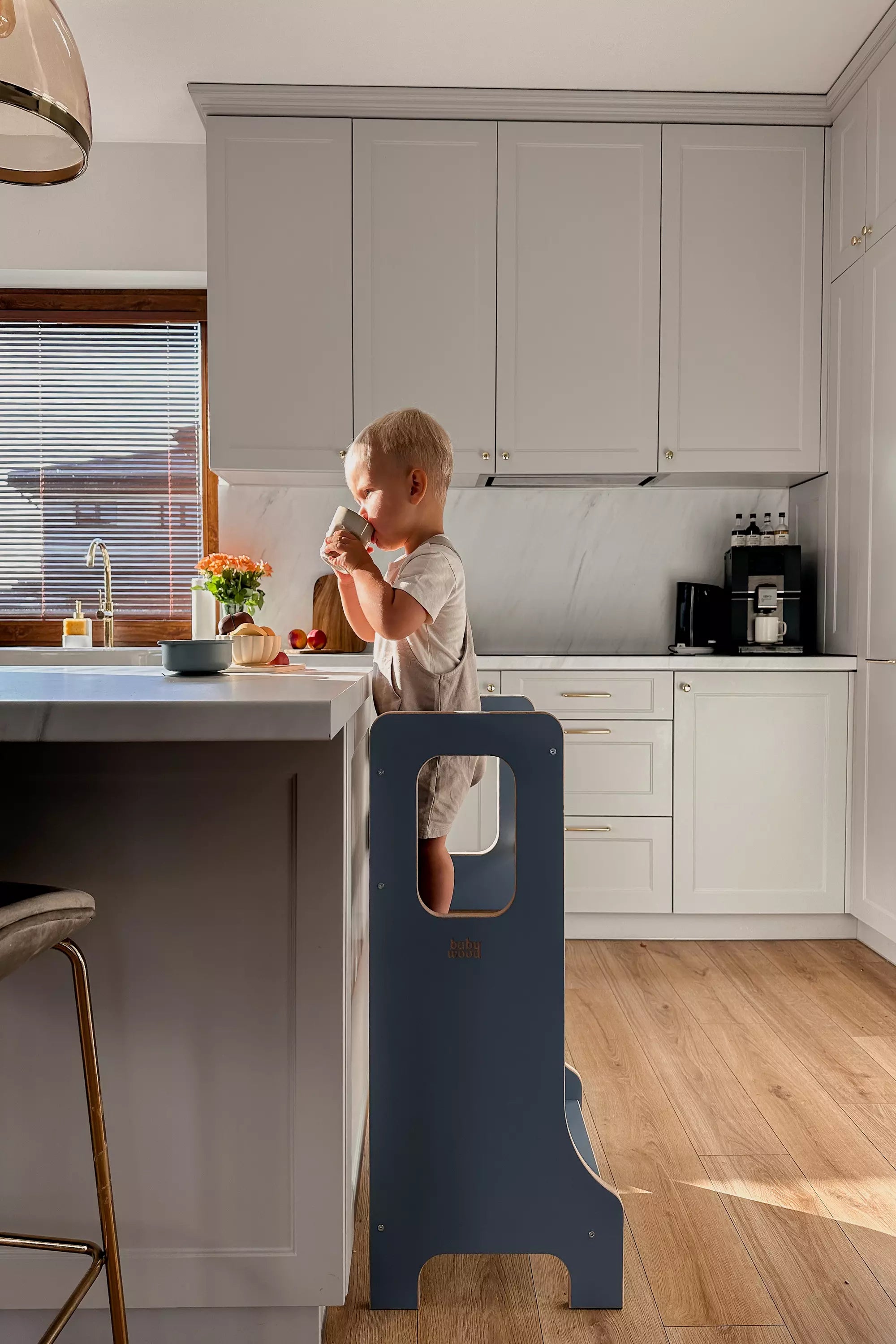 BabyWood-K-chenhelfer_Lernturm-SLIM-M-blau-02