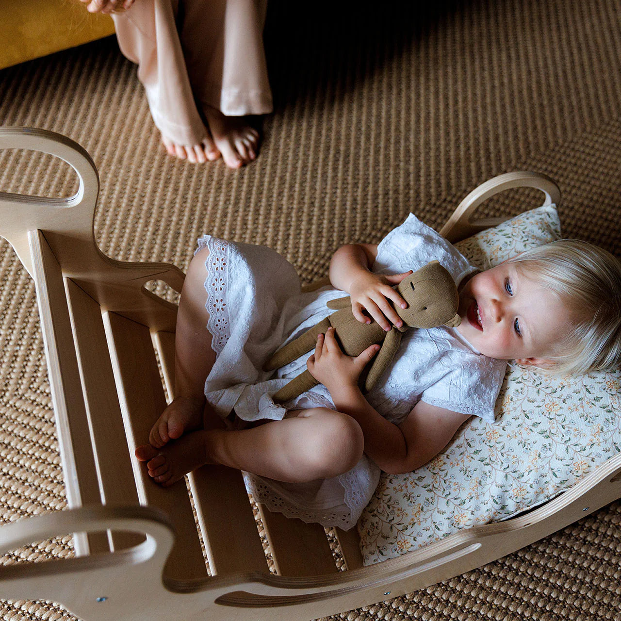 BusyKids-Balancewippe-Rocker-mit-doppelseitigem-Brett-Natur-11