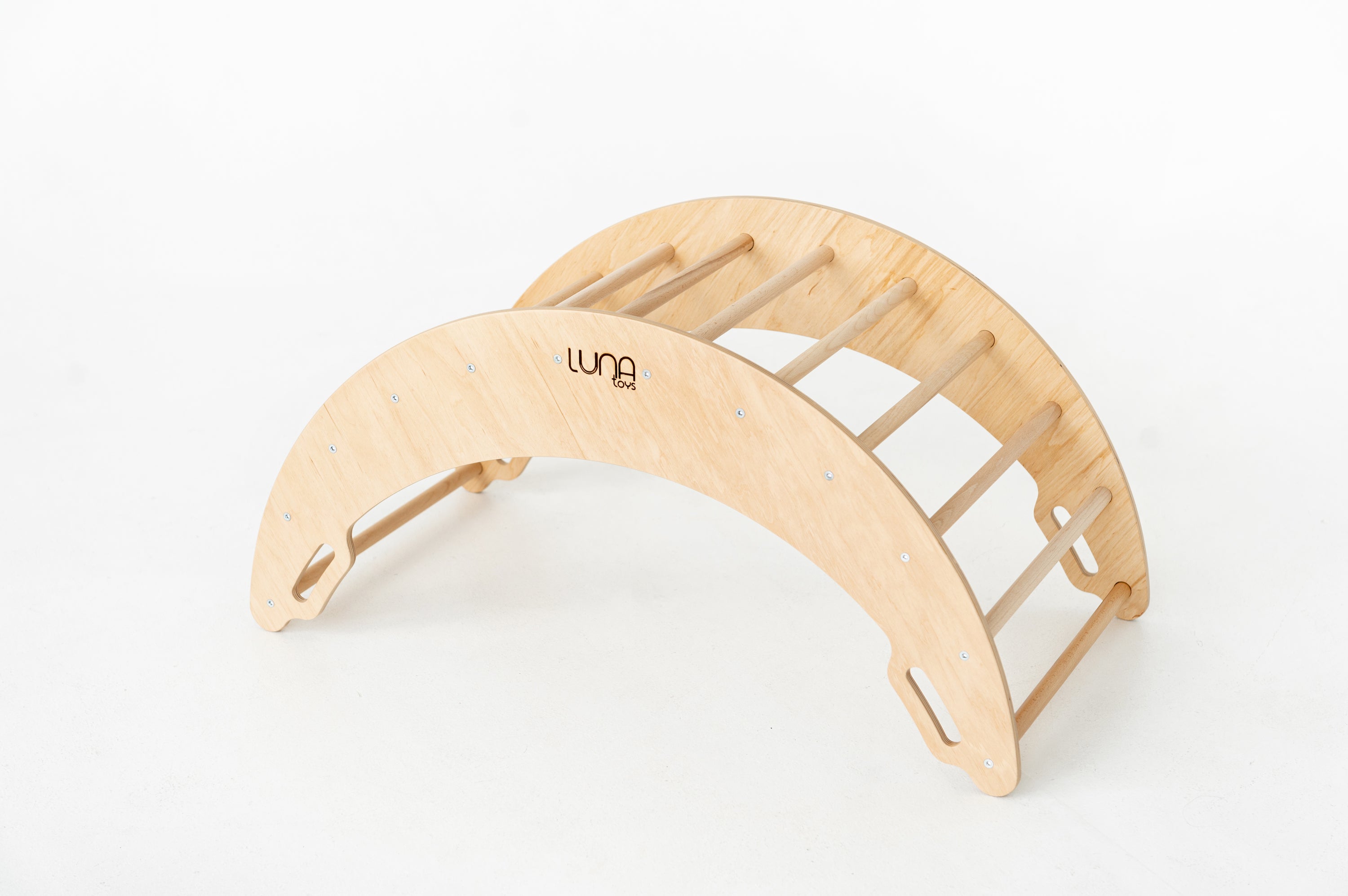 Climbing-arch-3