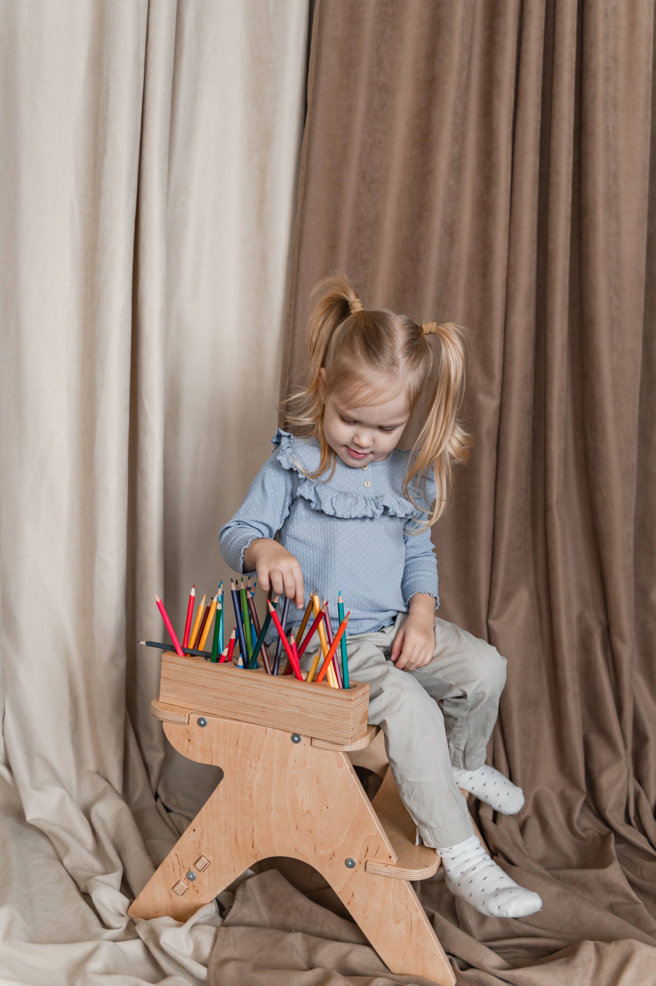 NATURE-Kids-step-stool-children-photo-11