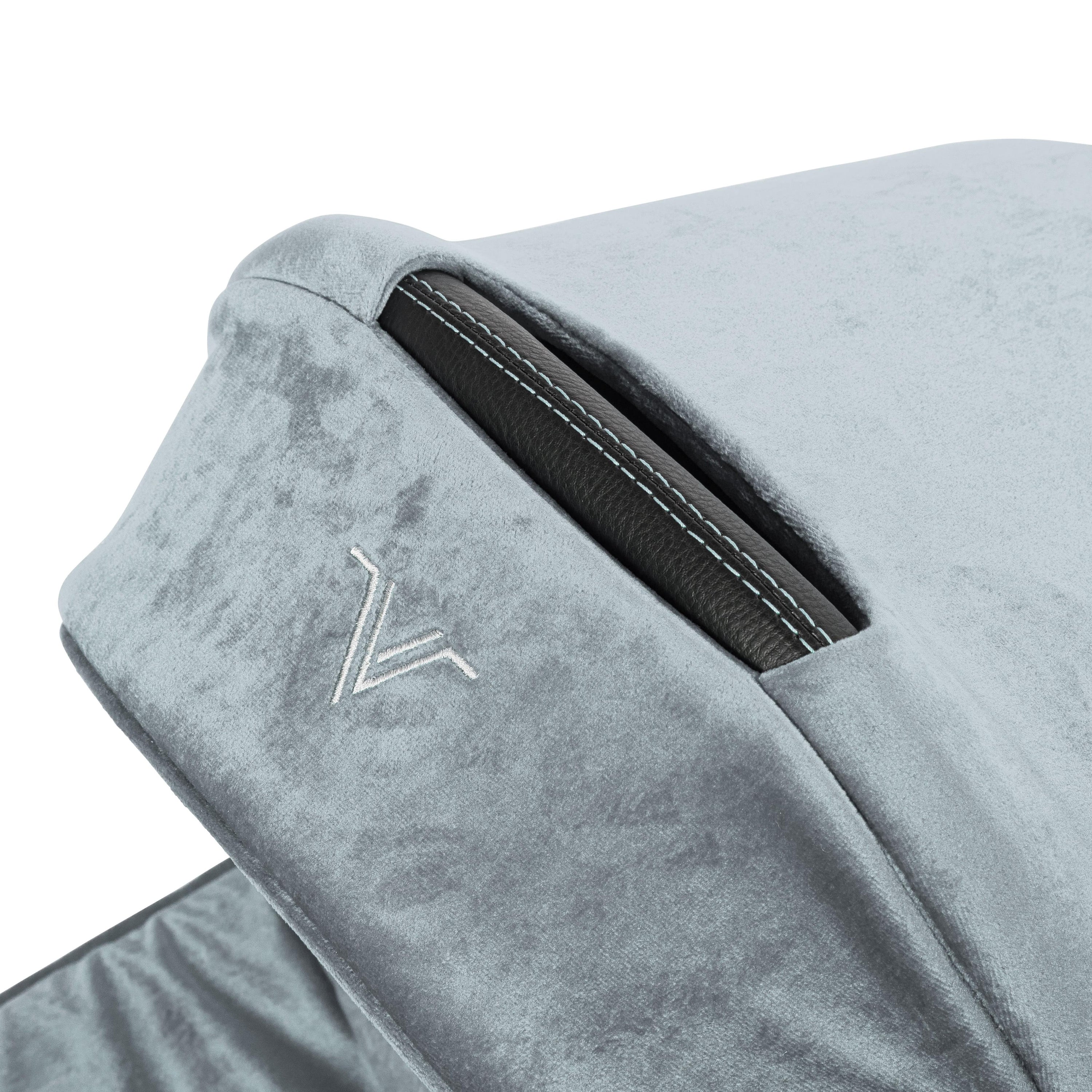 PG-Velvett-25