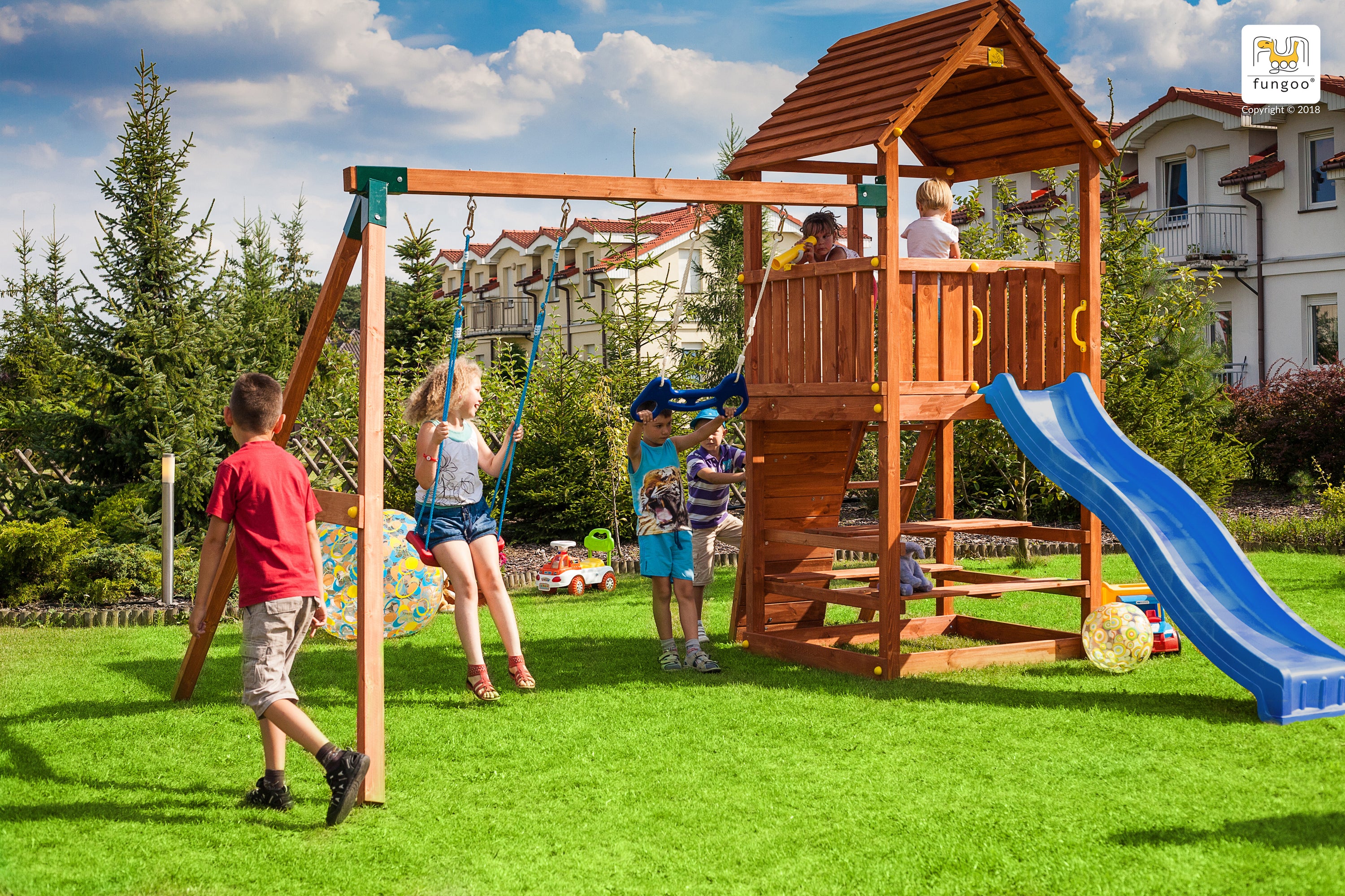 S-03504-P-T-XB_Fungoo_JOY_MOVE-_STEP_ON_TEAK_Blue_Slide03282