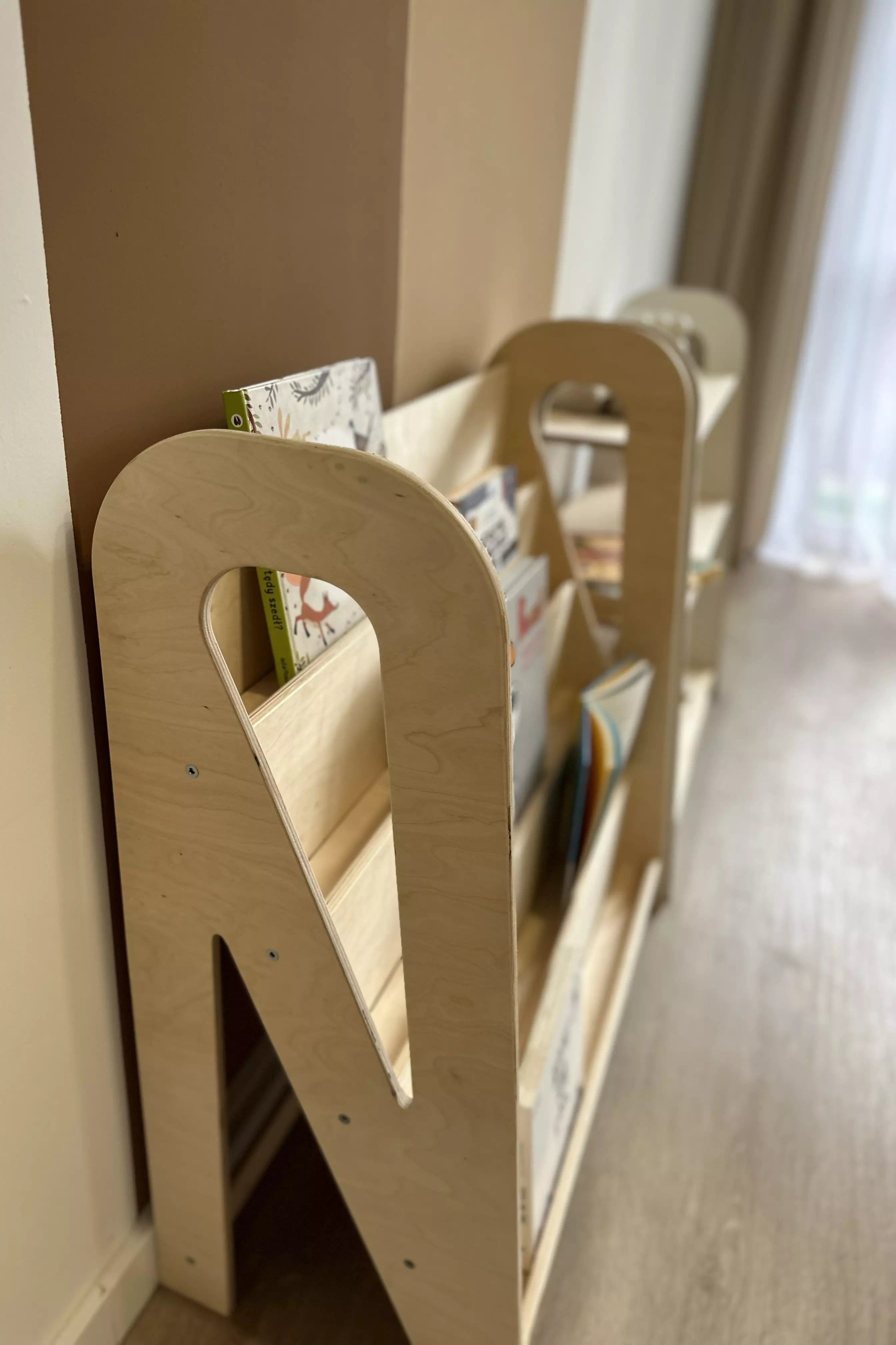 biblioteczka-i-regal-slim