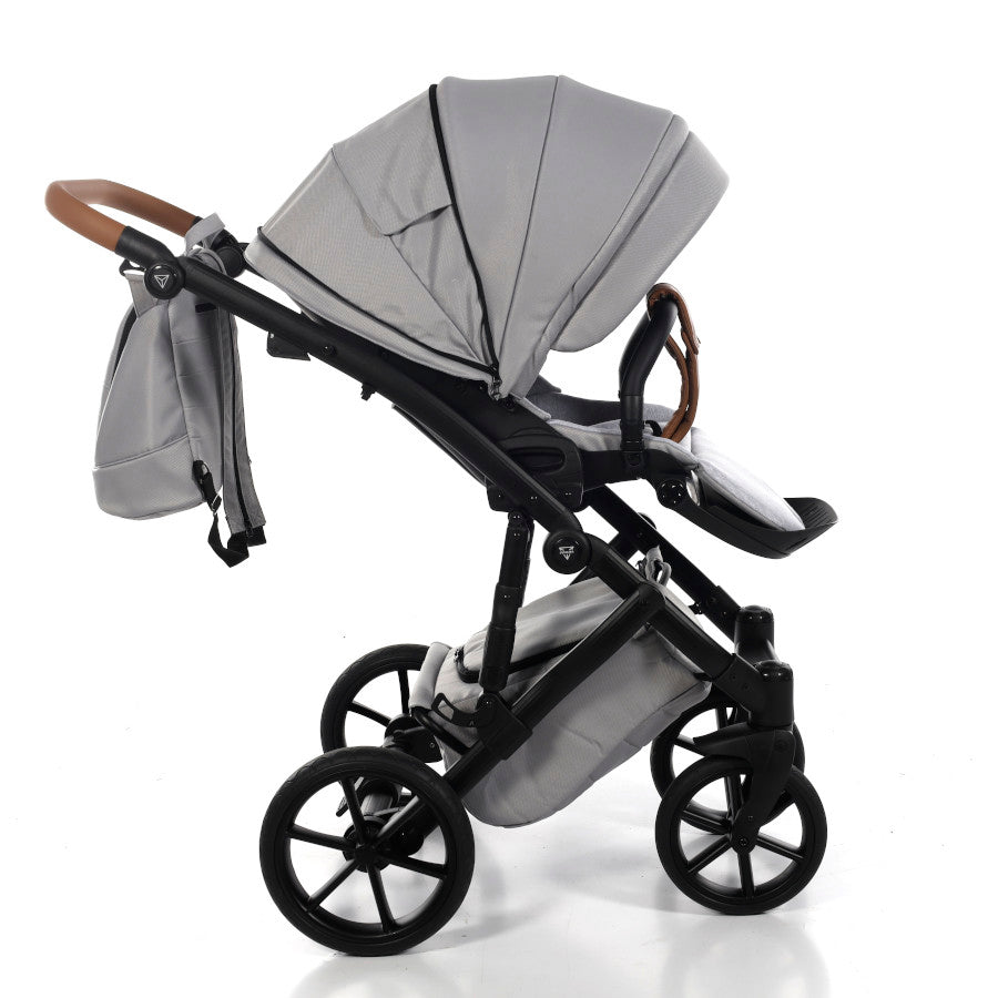 die-kleine-schnullerbacke-junama-space-kombi-kinderwagen-01-grey-13