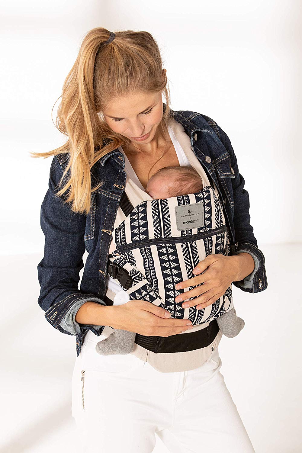 die-kleine-schnullerbacke_manduca-Babytrage-manduca-XT-bellybutton_BohoBlue_211-05-20-073_06