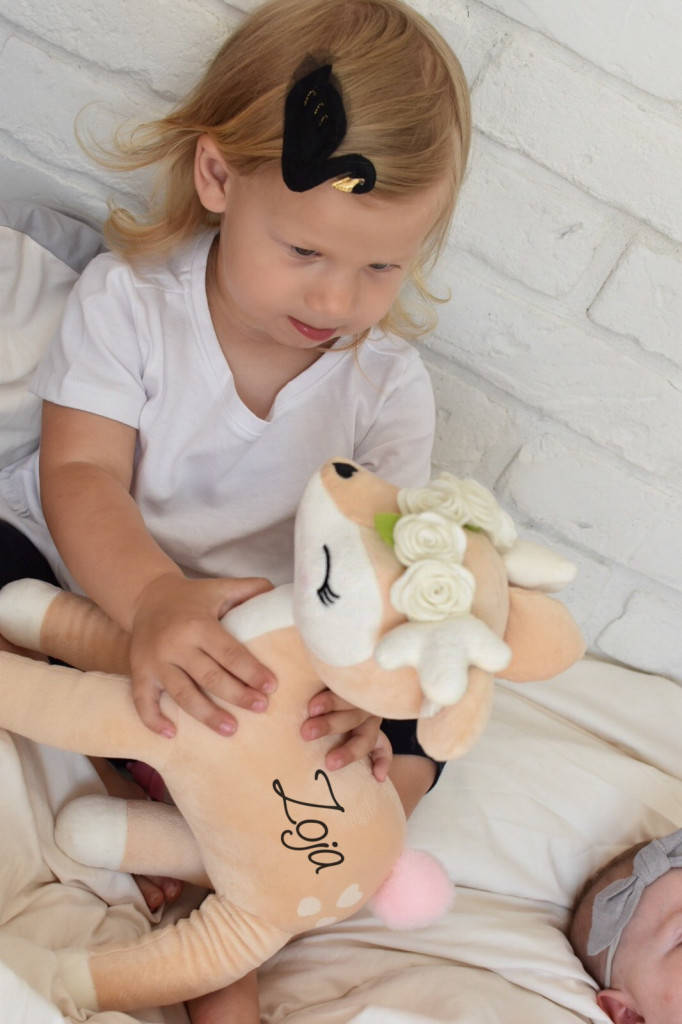 eng_pl_Plush-Deer-with-cream-flower-wreath-168_2