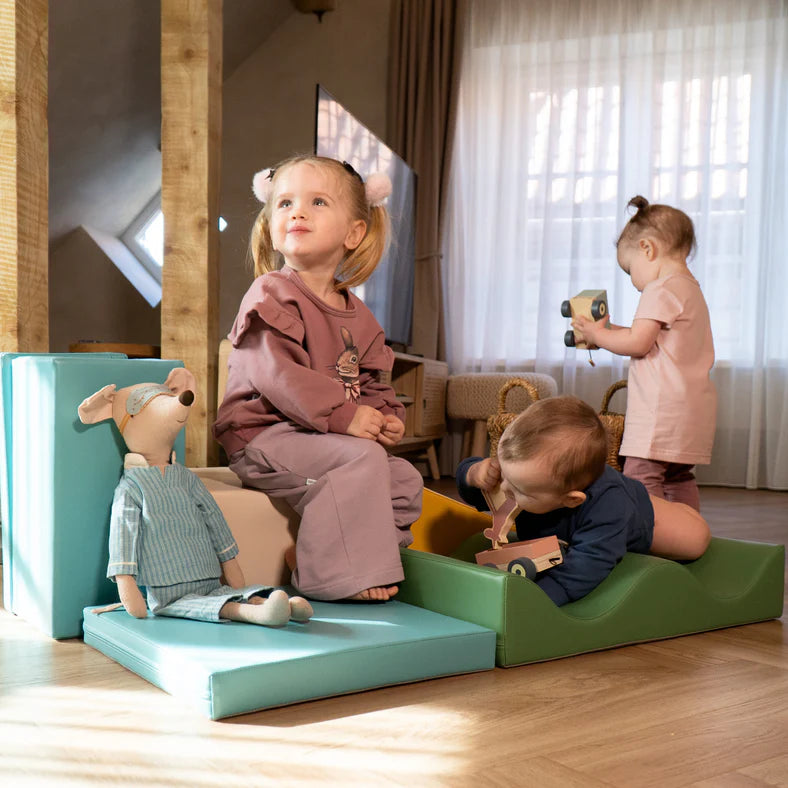 turquoise-pastel-soft-play-discoverer_11