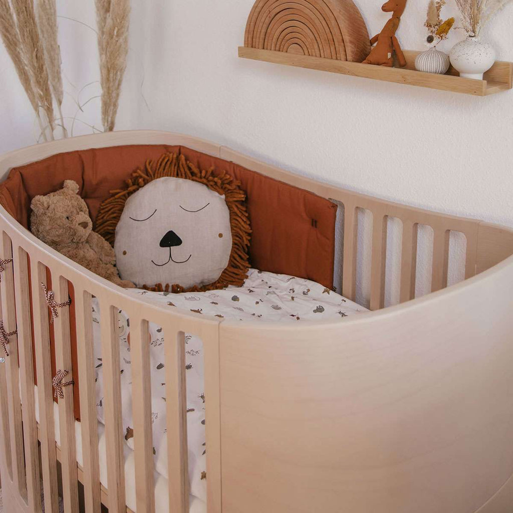 210300-01_Leander-Classic-Babycot-Whitewash_02_1200x1200