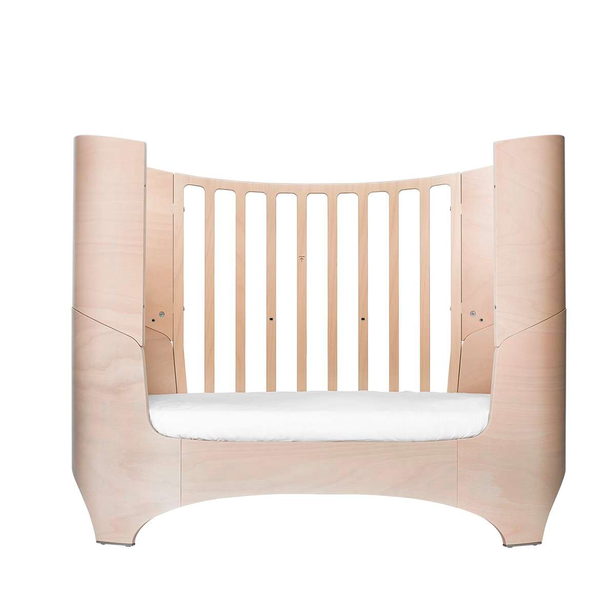 210300-01_Leander-Classic-Babycot-Whitewash_9_1200x1200