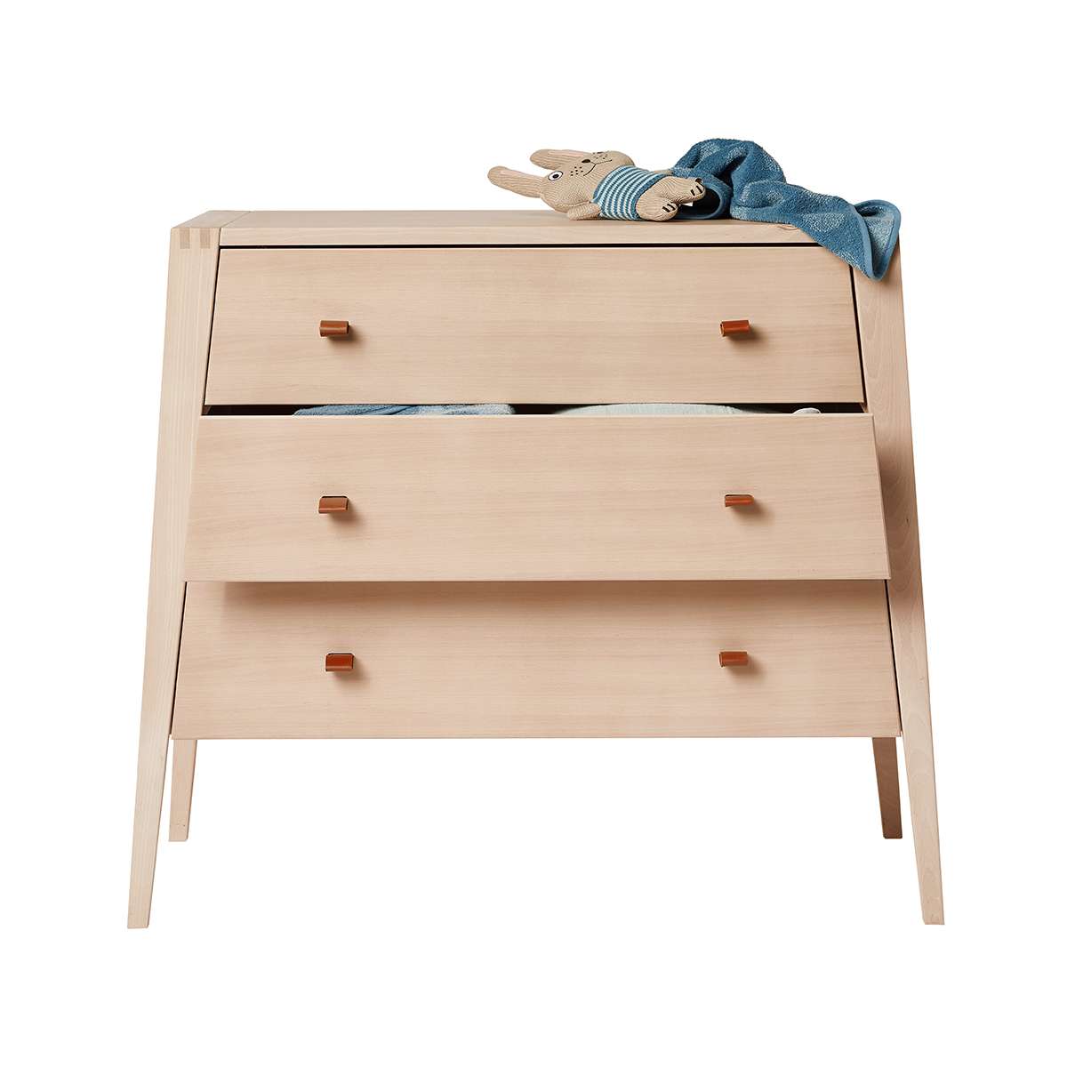 700063-05_Leader-Linea-Dresser-Beech_5_1200x1200
