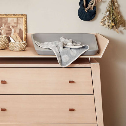 700563-05_Leander-Linea-Changingunit-Dresser-Beech_2_1200x1200