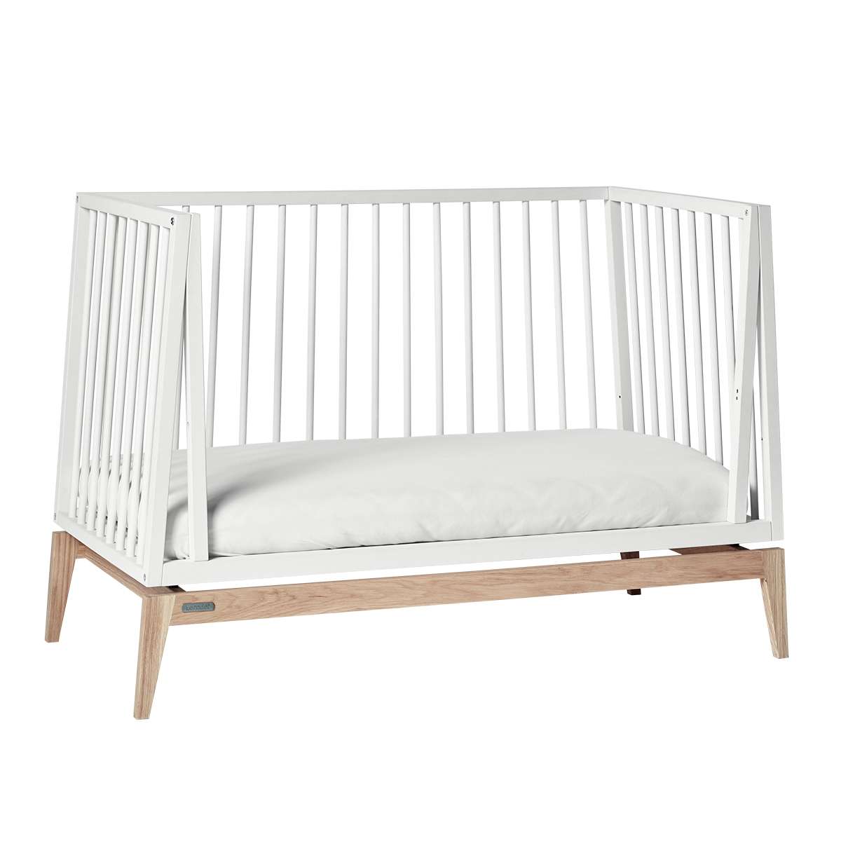 720120-03_Leander-Luna-babycot-120x60cm-white-oak_10_1200x1200