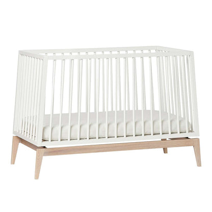 720120-03_Leander-Luna-babycot-120x60cm-white-oak_8_1200x1200