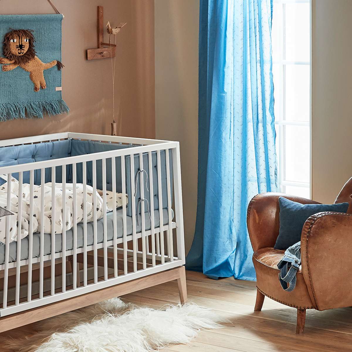 720140-03_Leander-Luna-babycot-140x70cm-white-oak_2_1200x1200
