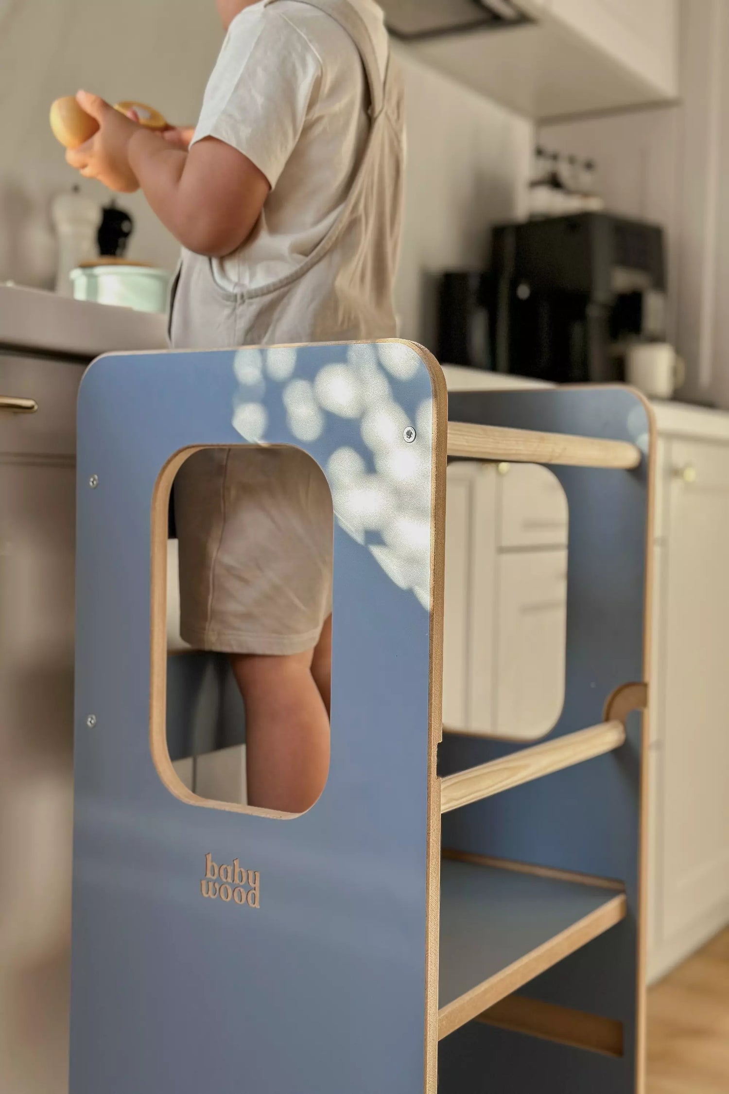 BabyWood-K-chenhelfer_Lernturm-SLIM-M-blau-04