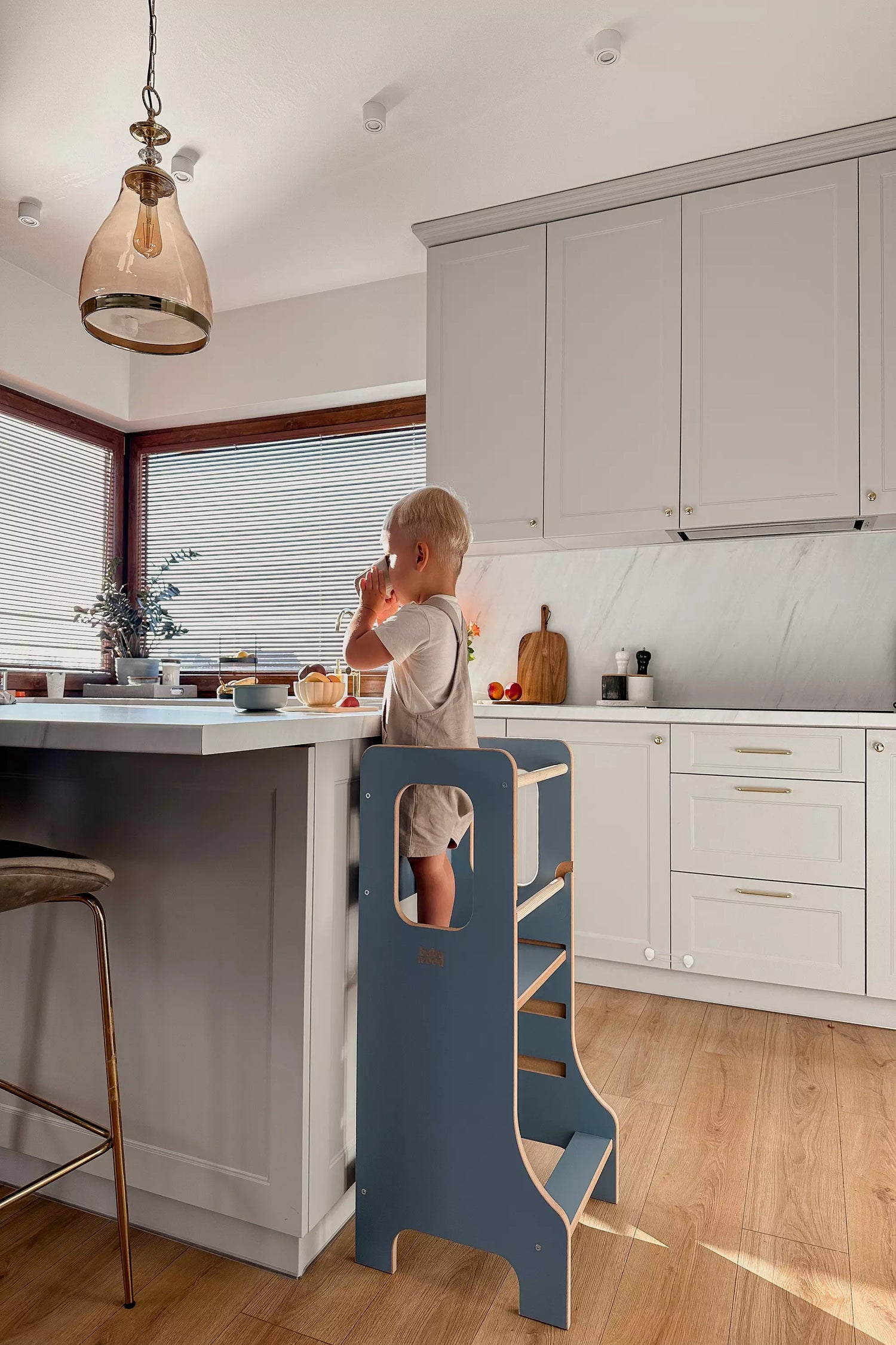 BabyWood-K-chenhelfer_Lernturm-SLIM-M-blau-06