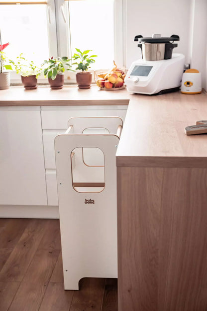 BabyWood-K-chenhelfer_Lernturm-SLIM-M-weiss-04