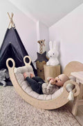 BabyWood-Montessori-Holzwippe-Kletterbogen-natur-08