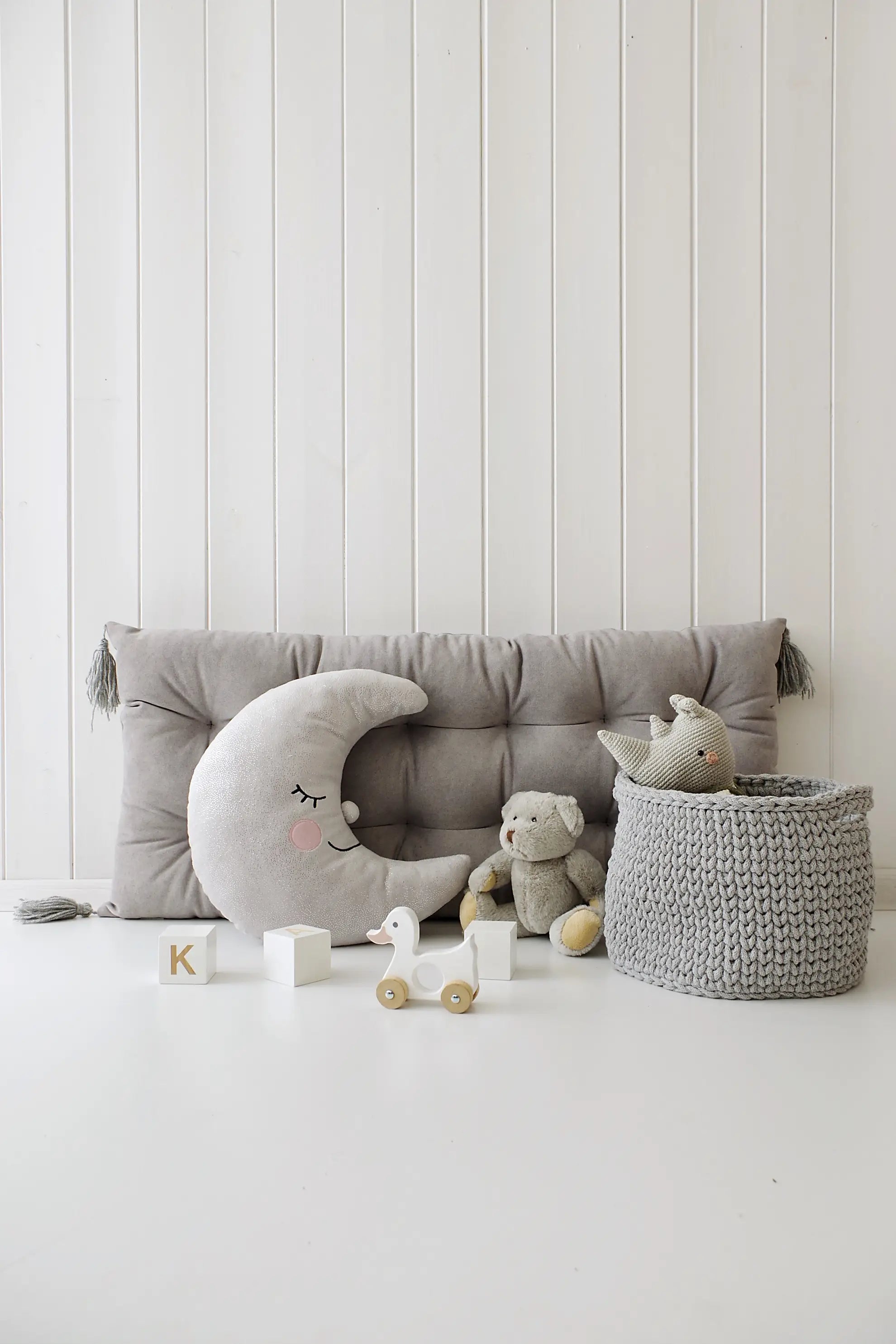 BabyWood-Wippkissen-S-grau-05