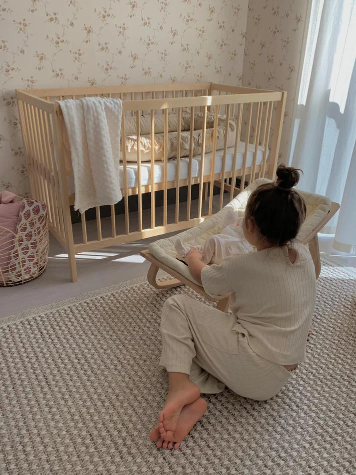 Babywippe_sisterlove_56a52102-eade-40b1-b2f2-a56adf1038ad