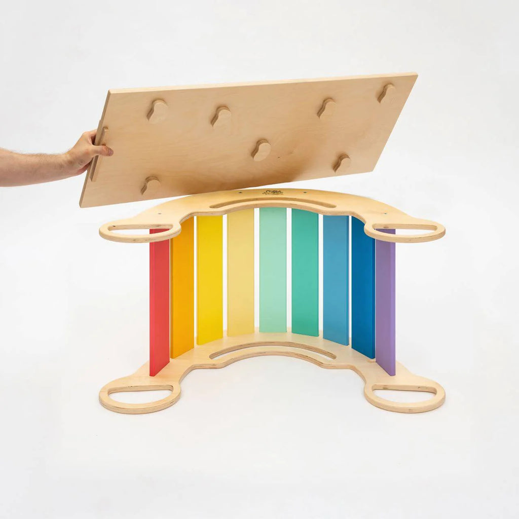 BusyKids-Balancewippe-mit-doppelseitigem-Brett-Regenbogenfarben-0750122378791-02