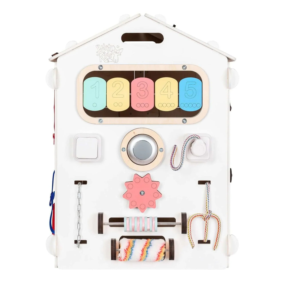BusyKids-Set-BusyBoard-H-uschen-weiss-und-kreativer-W-rfel-09