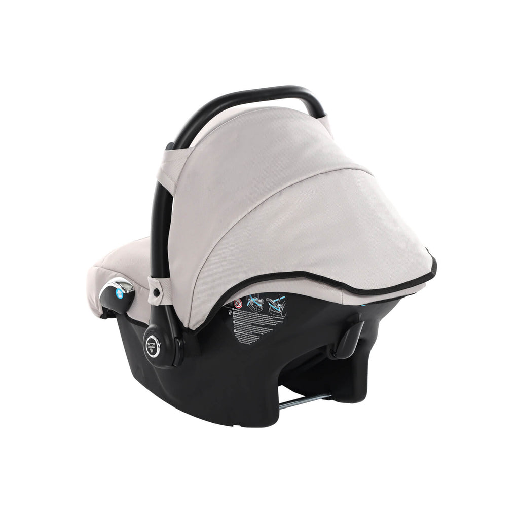 JUNAMA-Babyschale-Space-02-4