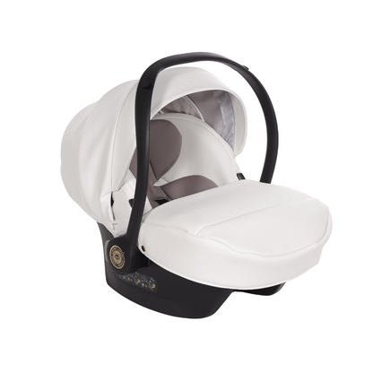 Junama_Enzo_white2