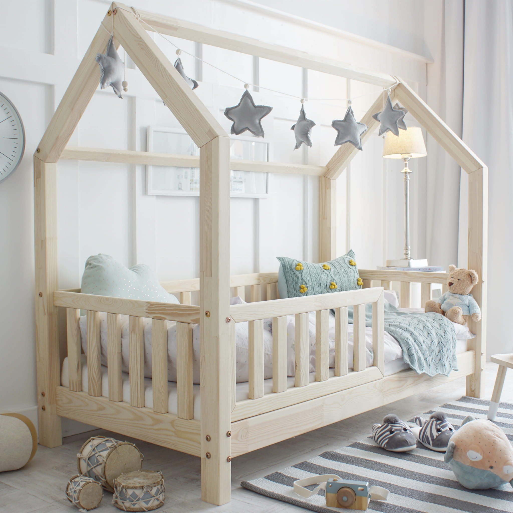 LULETTO-Hausbett-Bianco-190x90-Naturholz-01