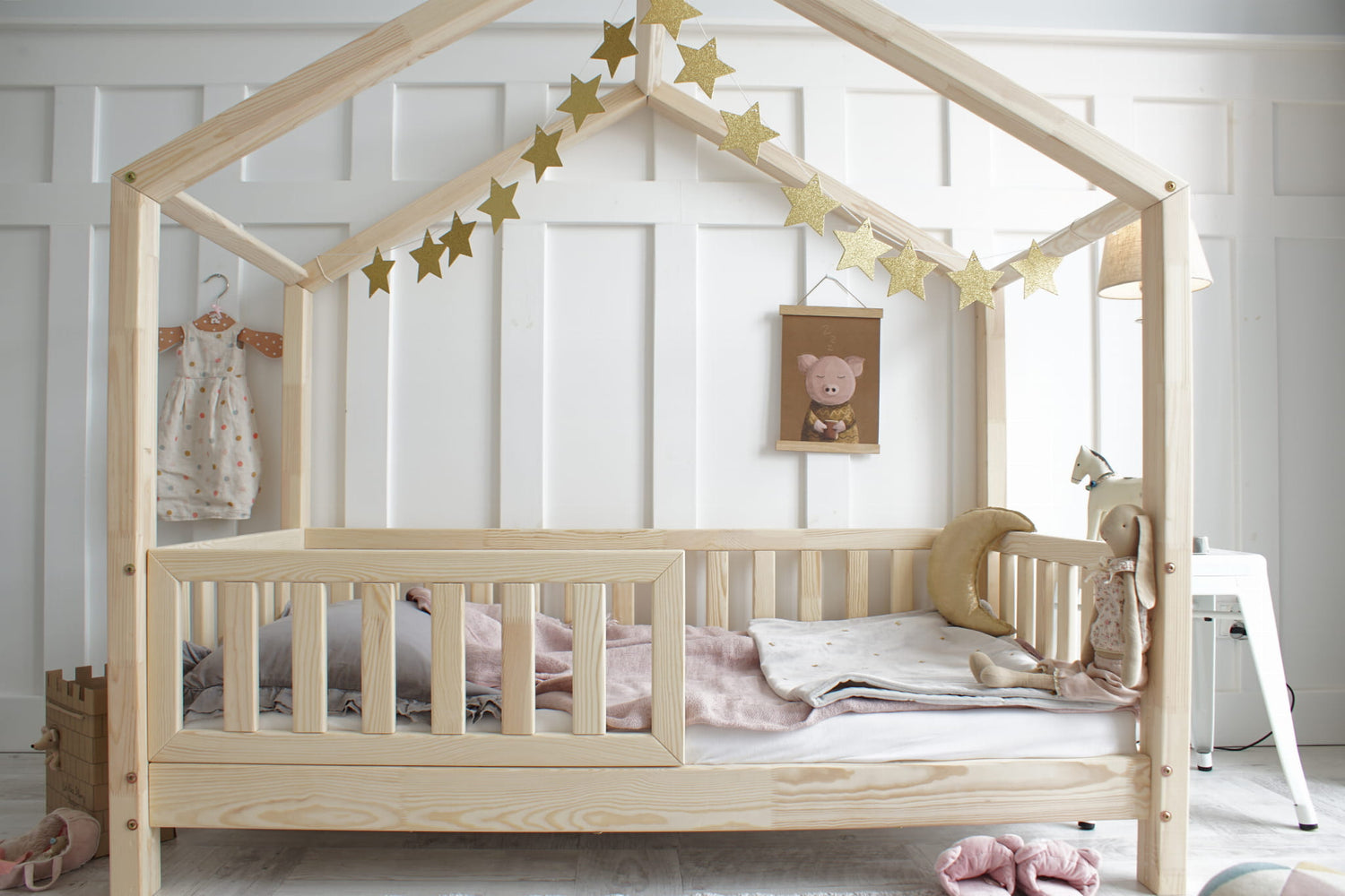 LULETTO-Kinder-Hausbett-H-RDE-mit-Rausfallschutz-zum-selber-gestalten-04