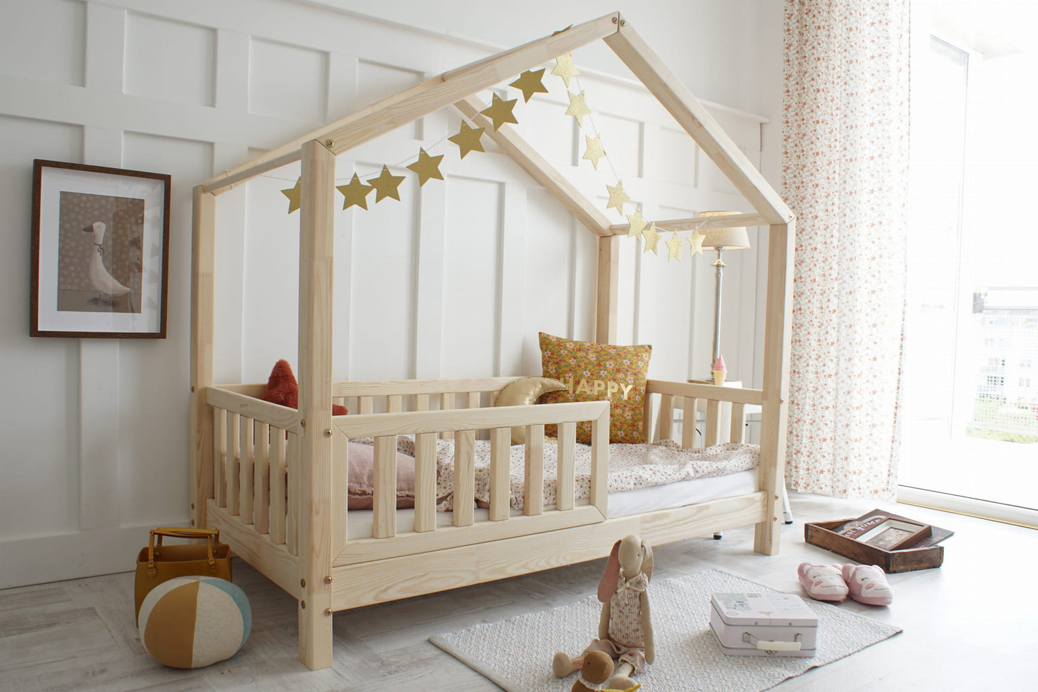 LULETTO-Kinder-Hausbett-H-RDE-mit-Rausfallschutz-zum-selber-gestalten-06