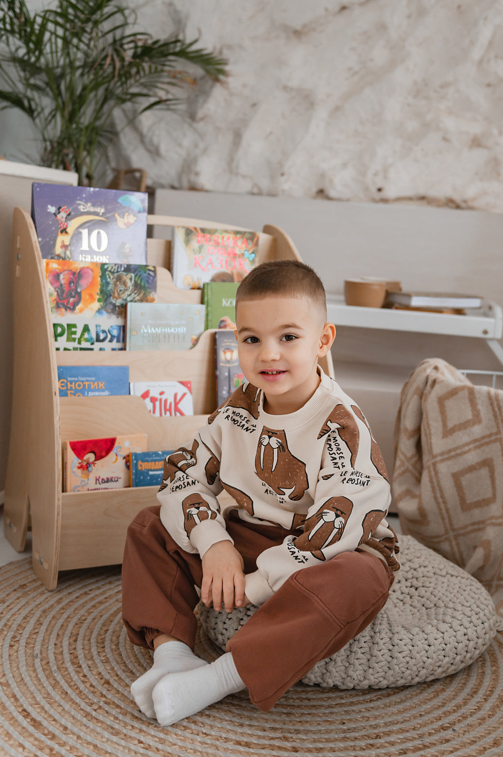 NATURE-Bookshelf-children-photo-15