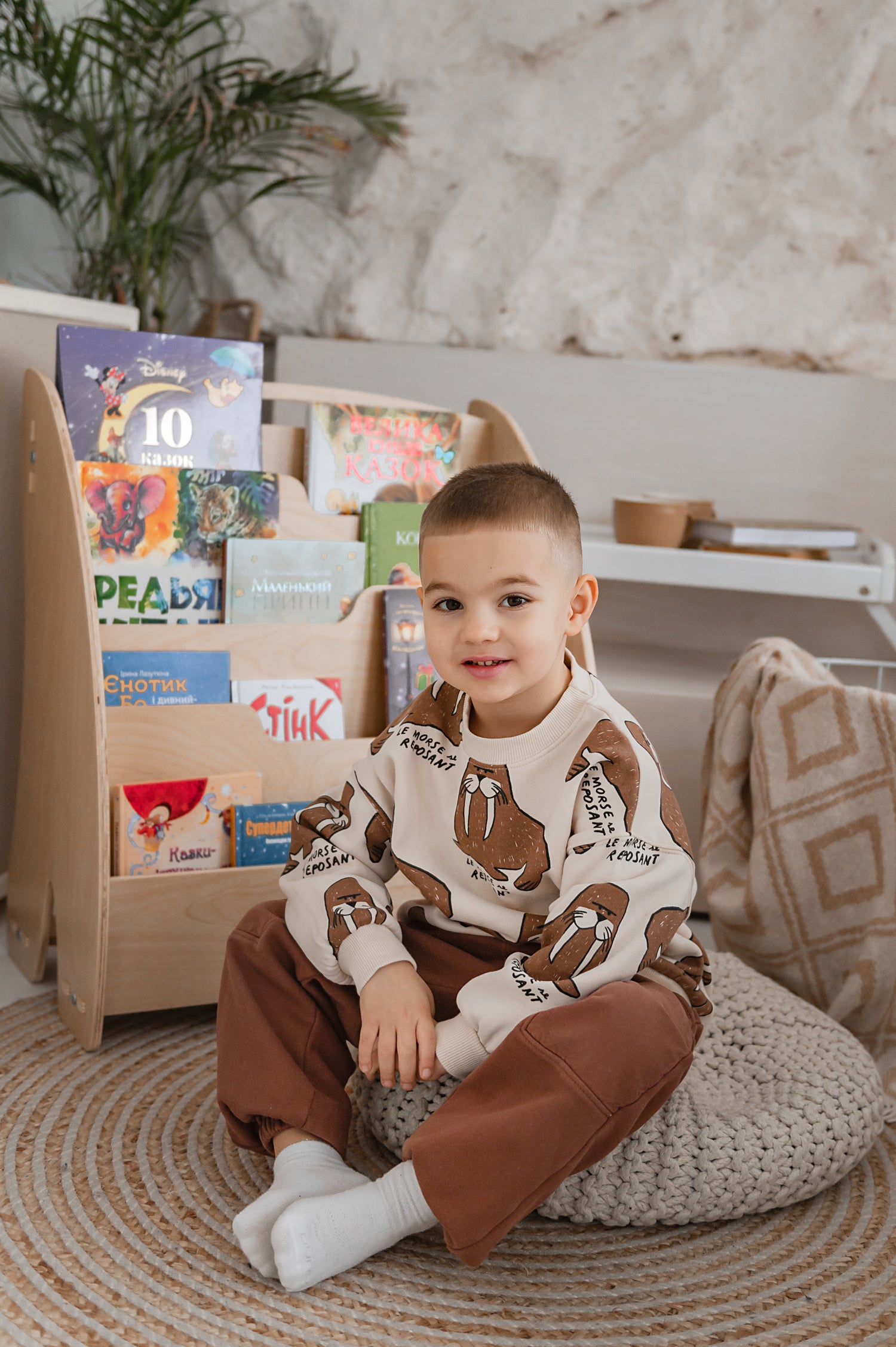 NATURE-Bookshelf-children-photo-15