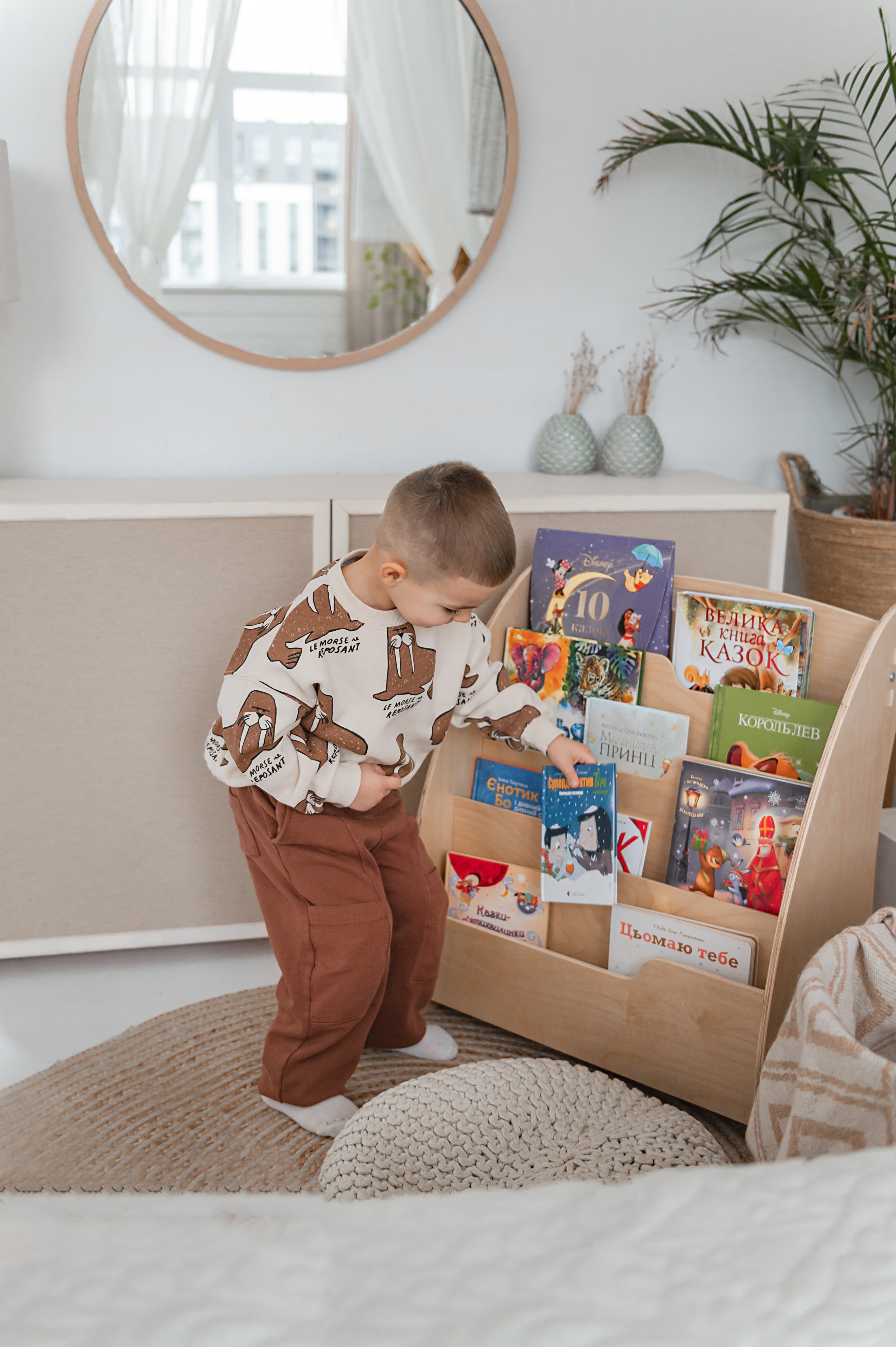 NATURE-Bookshelf-children-photo-20