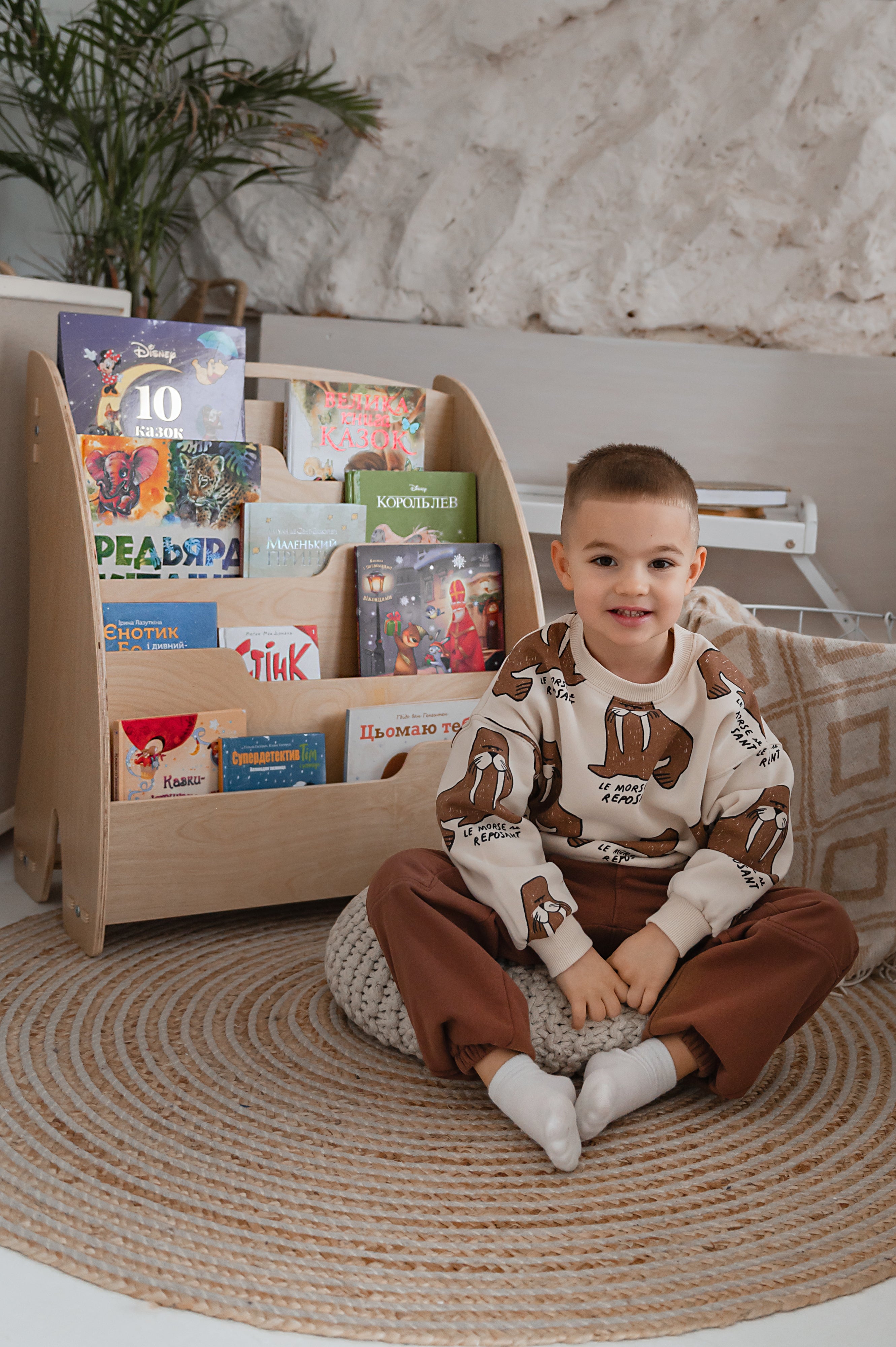 NATURE-Bookshelf-children-photo-4