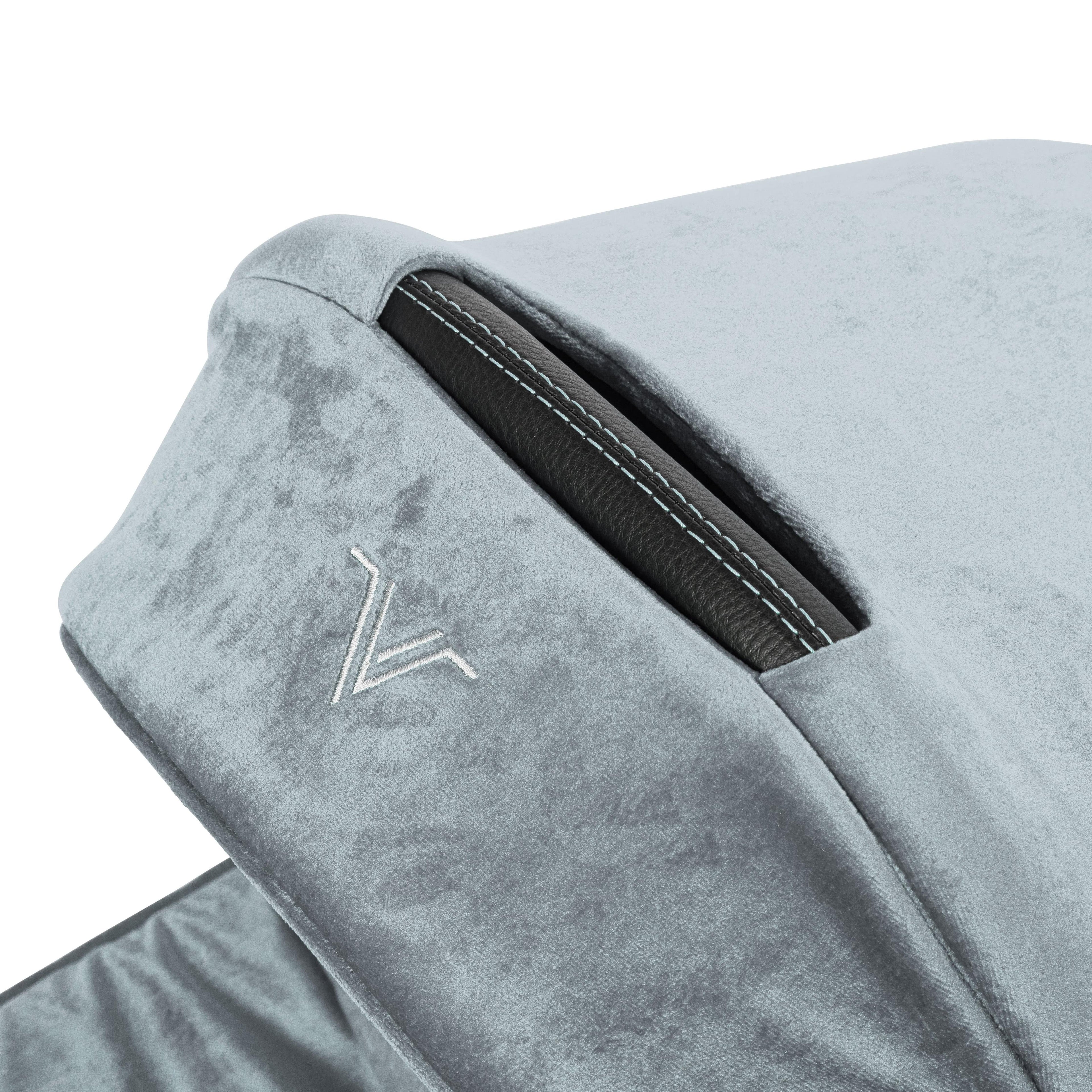 PG-Velvett-25
