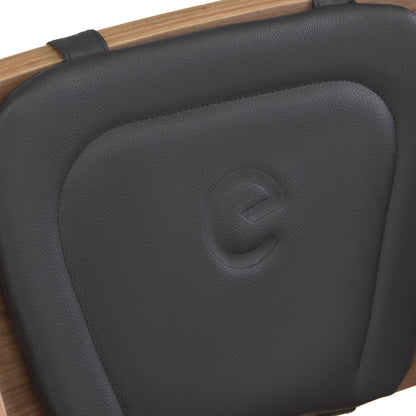 Pure_backpart-cushion-with-logo