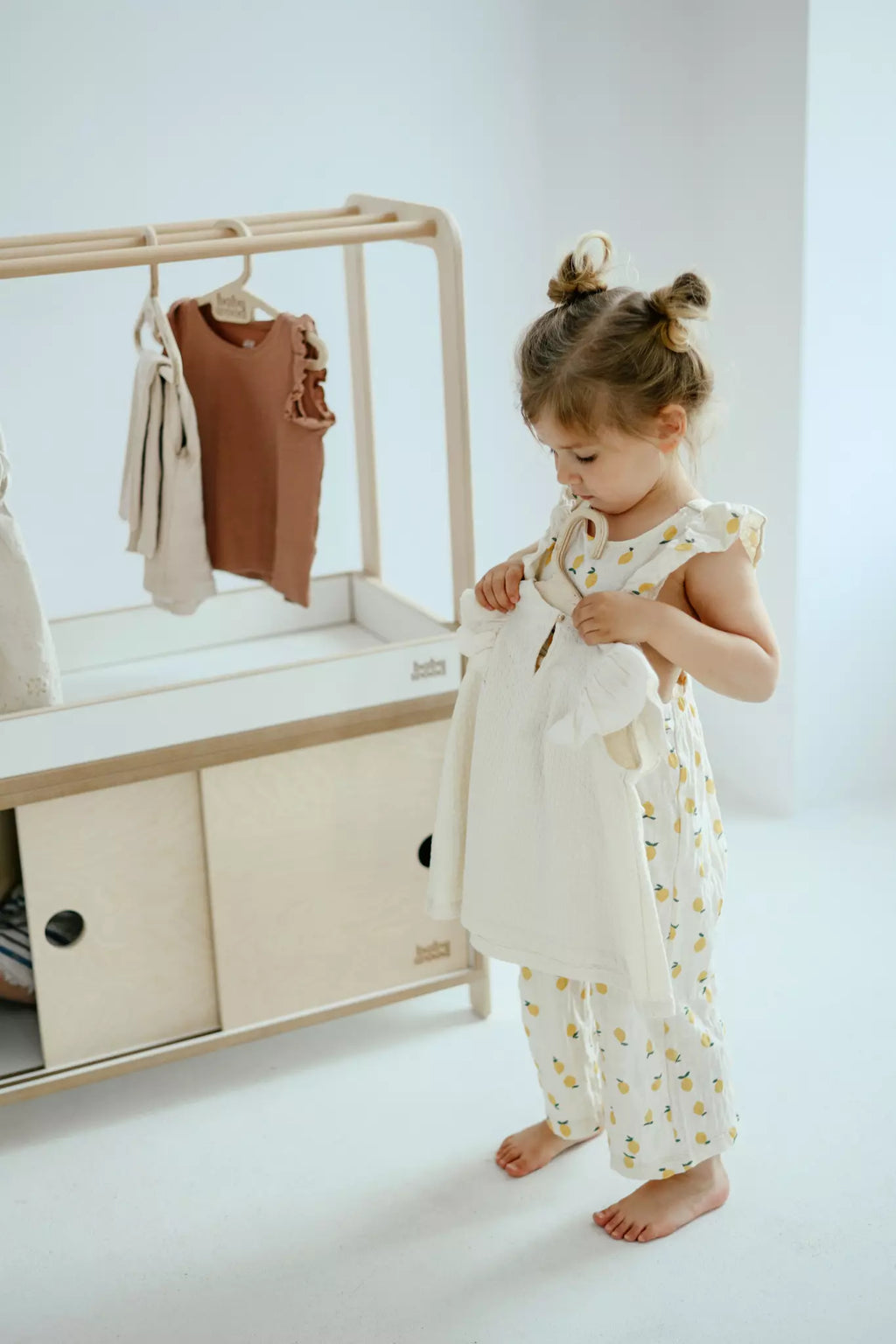 Regal-fur-Kinder-Montessori-modular
