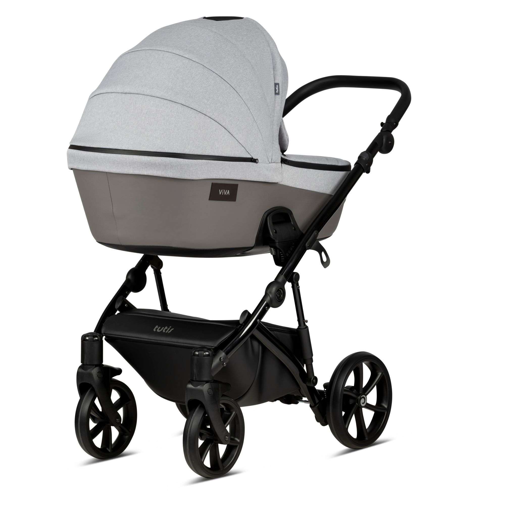 Tutis-Viva-4_074_Sleet-carrycot-03