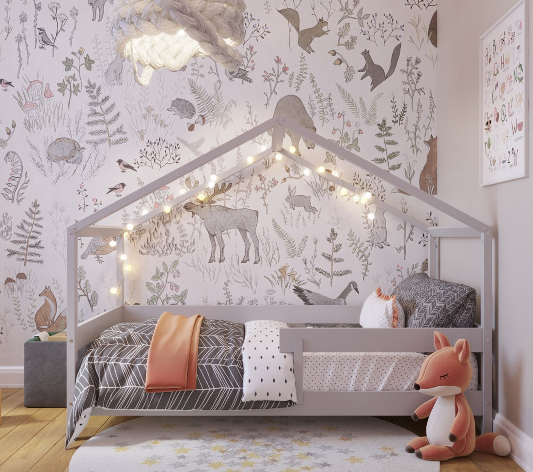 YappyKids-Hausbett-YappyHytte-aus-Massivholz-160x80-cm-Light-Grey2