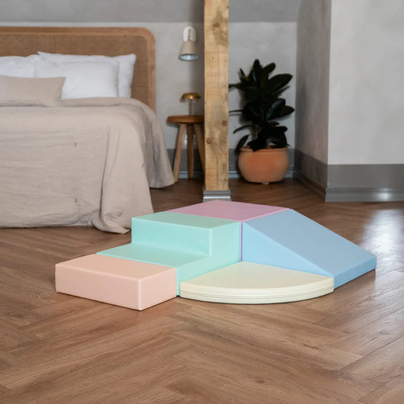 corner-climber-pastel_4_7cc5040f-c894-4d88-8706-12b9f9f918a5tBfFja4xHJE7z