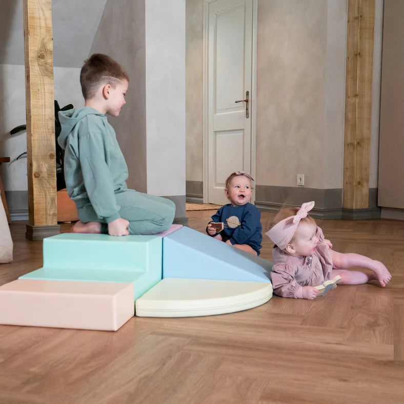 corner-climber-pastel_6_85d39c59-088e-412f-9511-32859a8754bdvO2Q2Q2N0vq3W