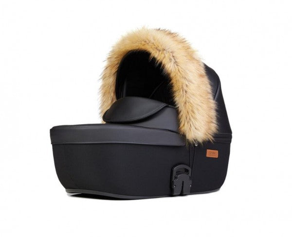 die-kleine-Schnullerbacke-ANEX-Baby-Winterfell-beige-11305-02