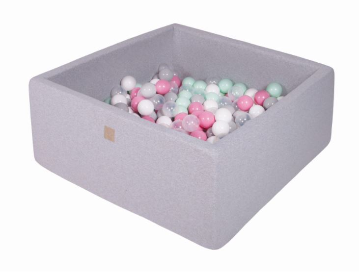 die-kleine-Schnullerbacke-B-llebad-eckig-hellgrau-5900378763598-02