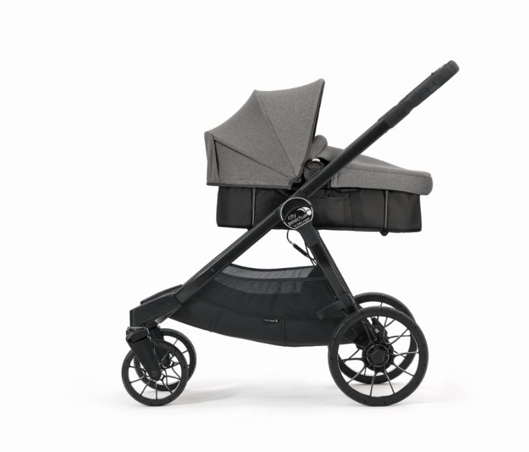 die-kleine-Schnullerbacke-Baby-Jogger-Babywanne-2064824-02