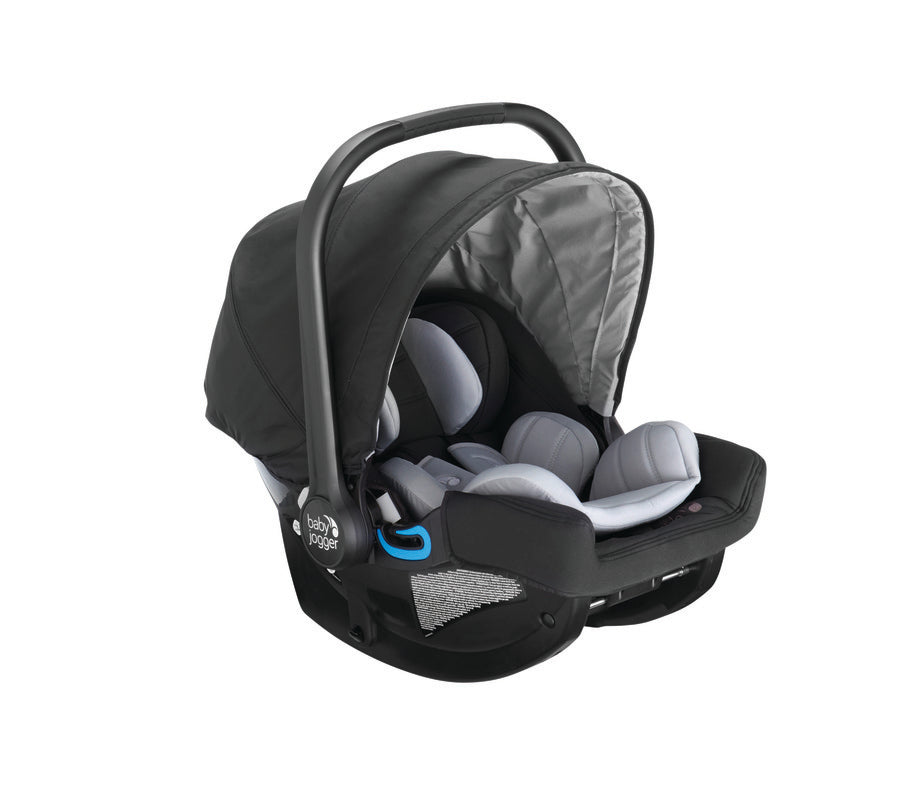 die-kleine-Schnullerbacke-Baby-Jogger-City-GO-i-Size-Babyschale-Black_Gray-2033984-01