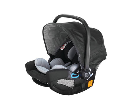 die-kleine-Schnullerbacke-Baby-Jogger-City-GO-i-Size-Babyschale-Black_Gray-2033984-03