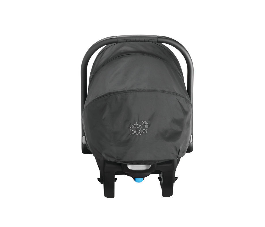 die-kleine-Schnullerbacke-Baby-Jogger-City-GO-i-Size-Babyschale-Black_Gray-2033984-04