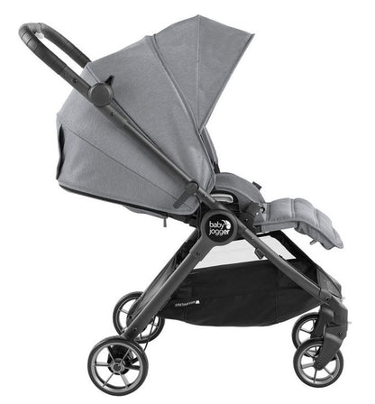 die-kleine-Schnullerbacke-Baby-Jogger-Kinderwagen-2044259-City-Tour-LUX-Bundle-Wagen-und-Wanne-Granite-04