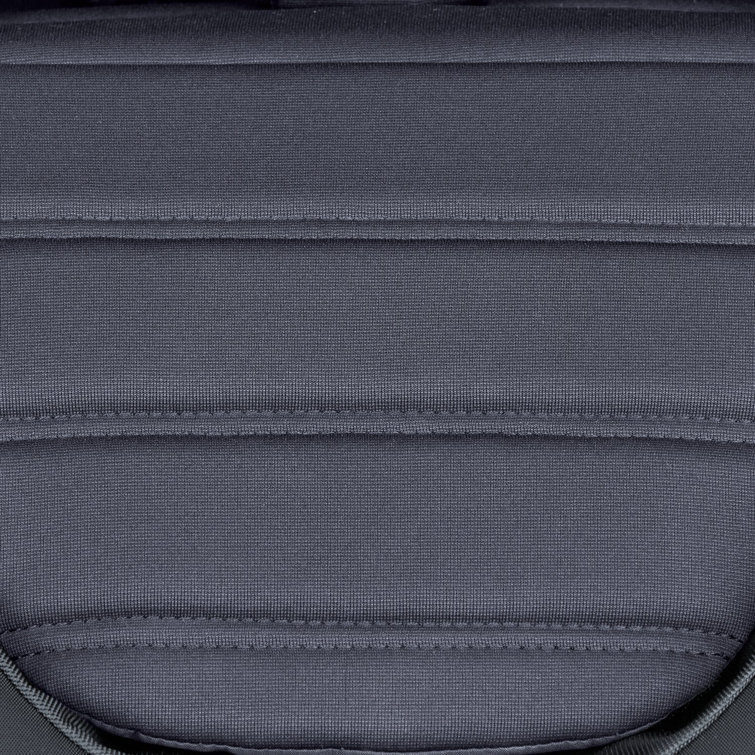 die-kleine-Schnullerbacke-Baby-Jogger-Kinderwagen-2086229-Mini-GT2_CloseUpFabric